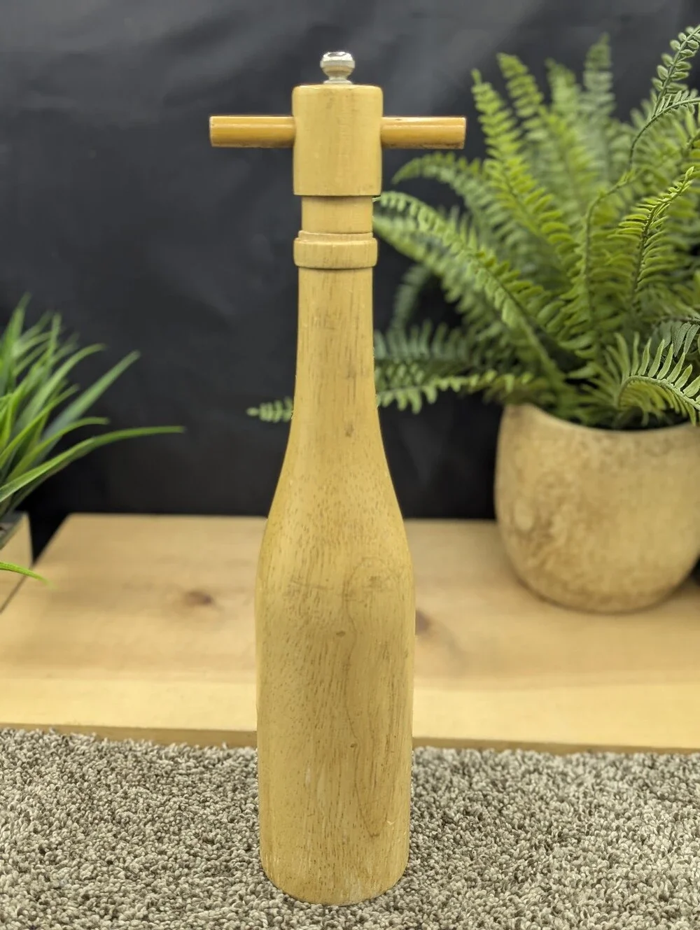Domaine Des 4 Poivres Mis En Bouteille Au Domaine Wooden Peppermill